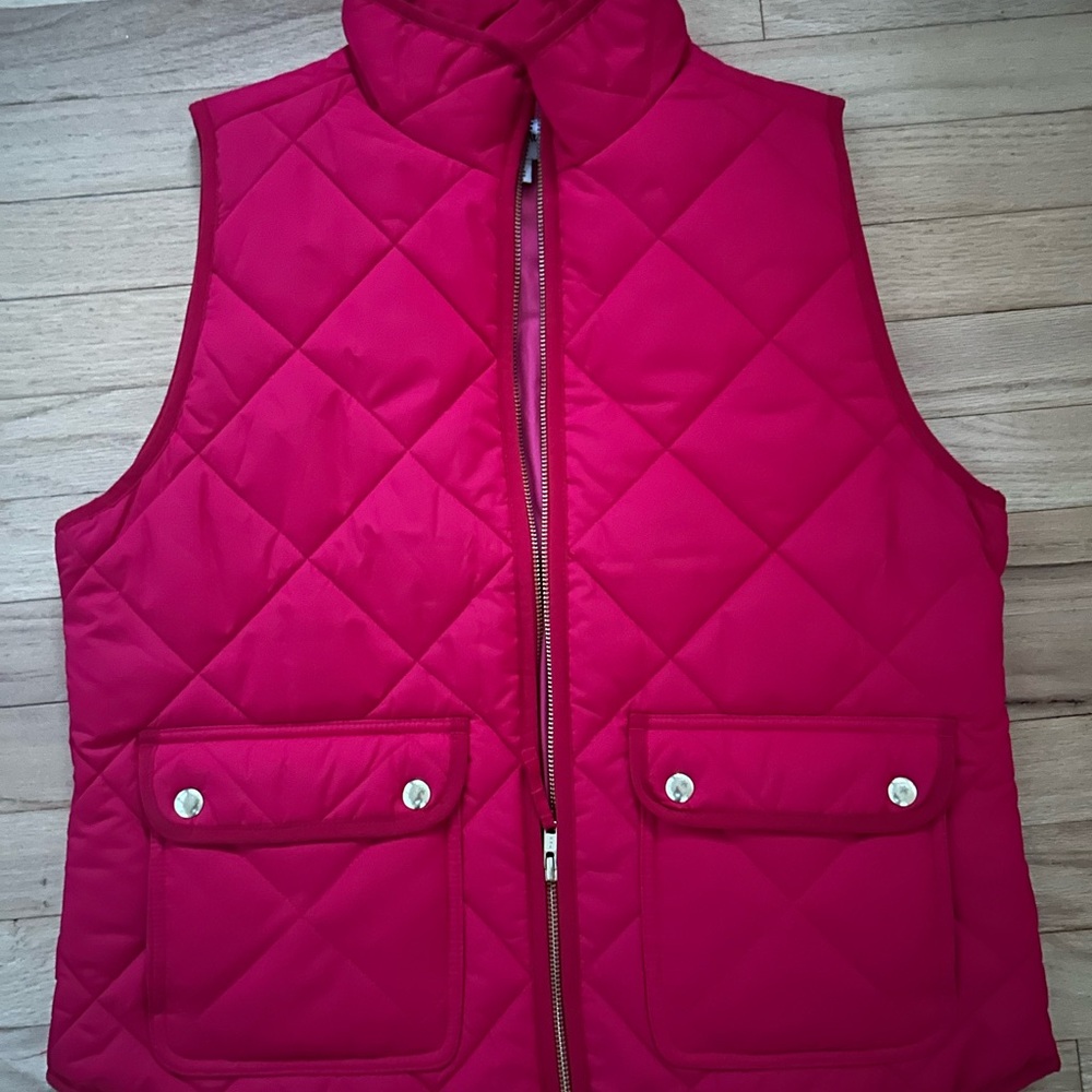 J Crew Quilted Vest Size Medium